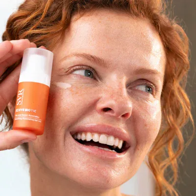 SVR [C] Eye Biotic Soin Yeux Lissant Illuminateur 15ml