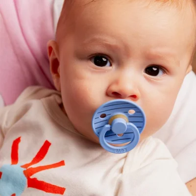 Bibs studio colour 2 sucettes taille 1 sky blue mix 0 à 6 mois Bibs studio colour 2 sucettes taille 1 sky blue mix 0 à 6 mois