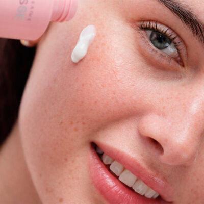 Byphasse lait hydratant illuminateur glow effect 150ml Byphasse lait hydratant illuminateur glow effect 150ml