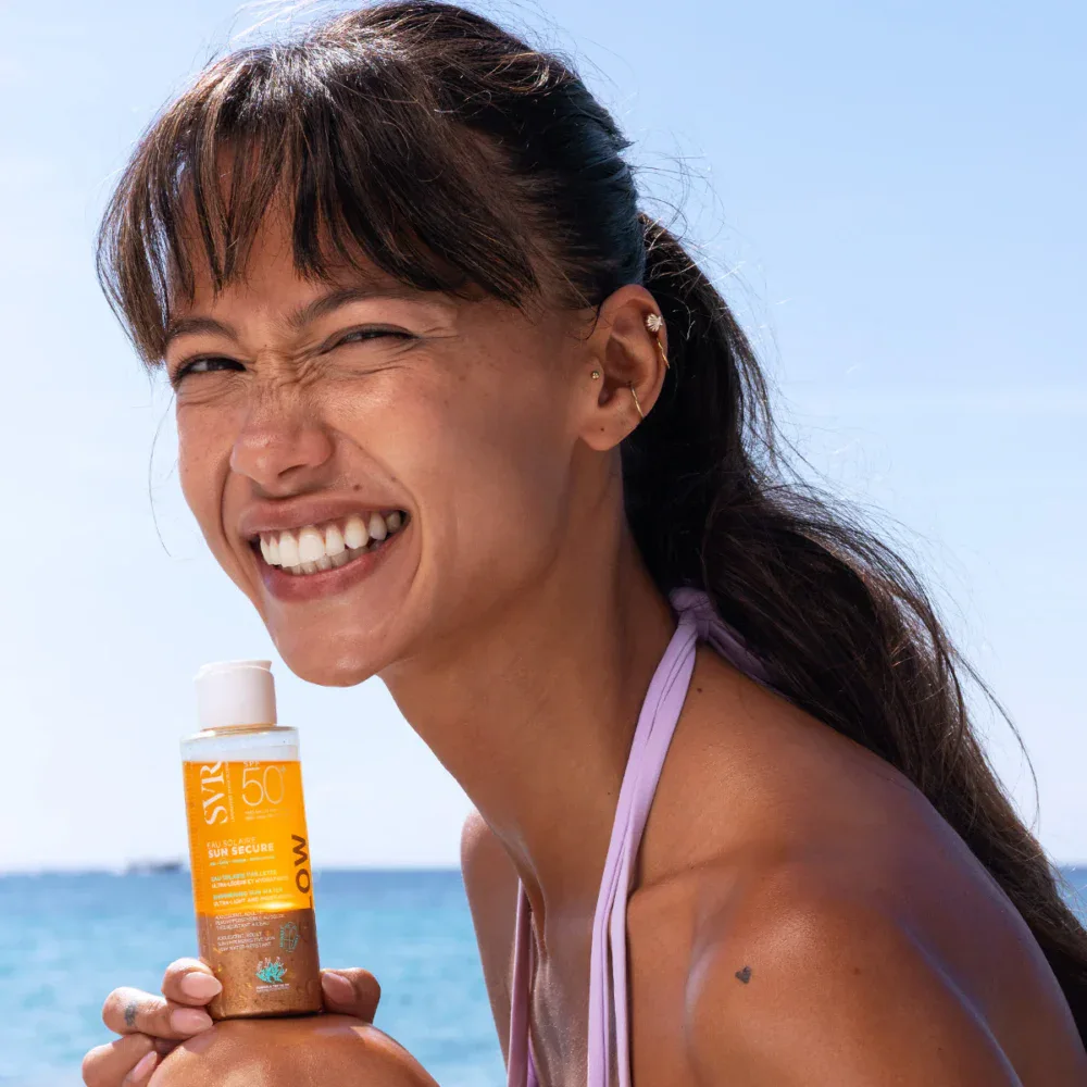 Svr sun secure glow eau solaire pailletée spf50+ 100ml