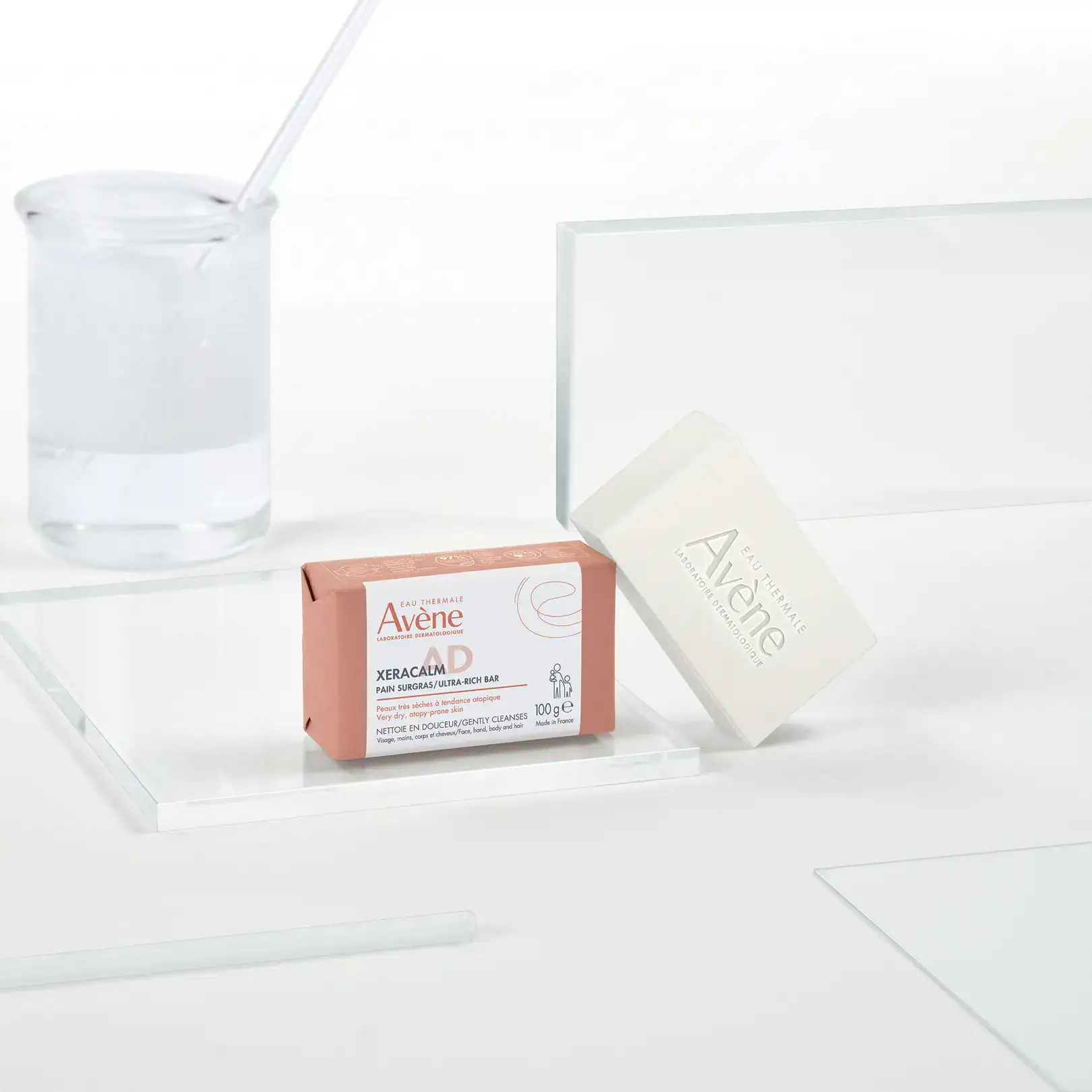 Avene xeracalm ad pain surgras 100g Avene xeracalm ad pain surgras 100g
